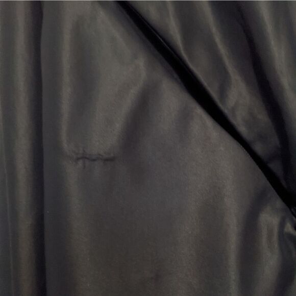 Fabletics Europa Pullover Jacket Windbreaker Black - Picture 4 of 16